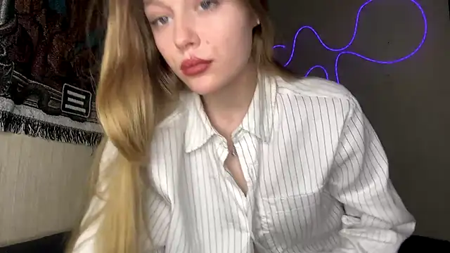 CassandraMurのウェブカメラショー