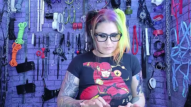 PANDORANEZZ Live XXX Chat