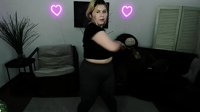 Chat +18 de DiaAngell ao vivo