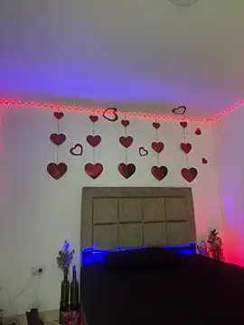 EmilyNoir1 现场XXX聊天