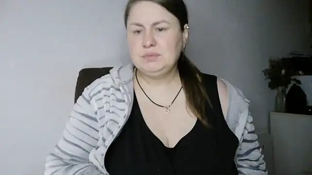 Show modela MartaXLove na web-kameri