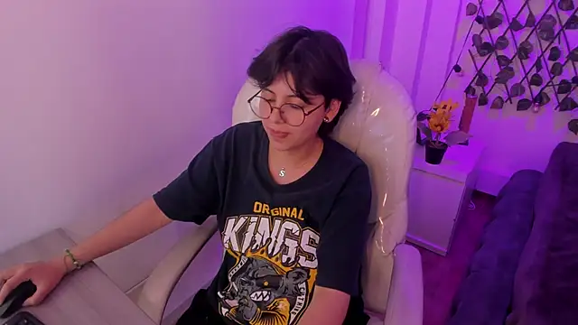 Nathaly_dsn Live XXX chat