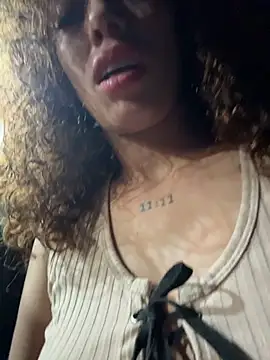 XXX chat uživo modela roxyrougee