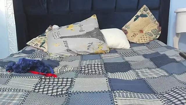 MarianRosse Adlı Modelin Canlı XXX Sohbeti