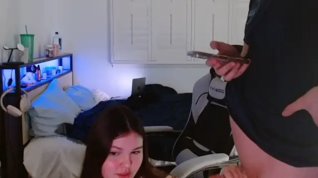 Chat +18 de yourmila1 ao vivo