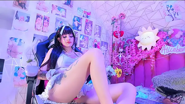 AlicebenettのライブXXXチャット