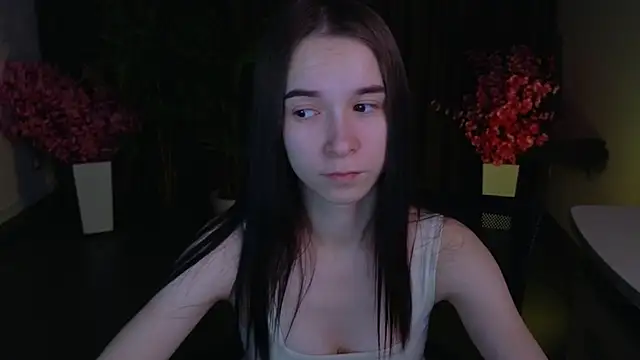 แชท XXX สดของ LilithStrangfor