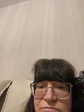 Chat XXX ao vivo de ZaraFay