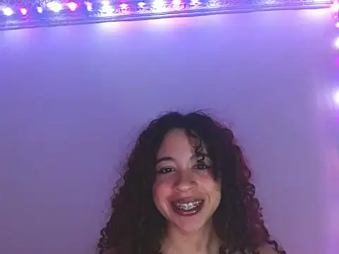 Chatroom XXX en direct de Medussa3033