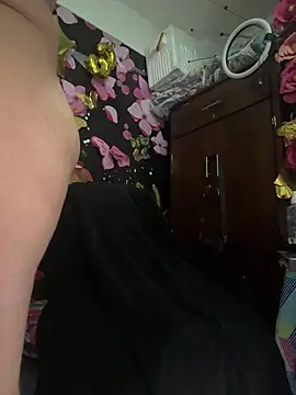 DirtyKhloy – Naživo XXX chat