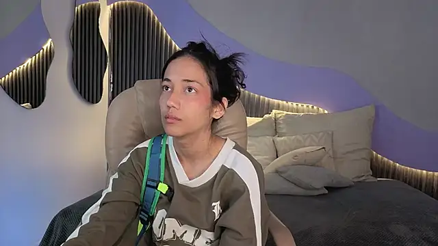 Czat XXX na żywo – hot_little_bunny