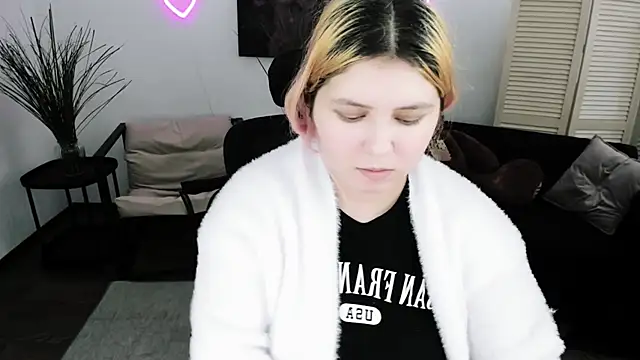 DiaAngell Live XXX Chat