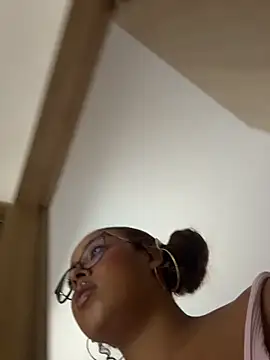 AlesiaCooper 라이브 XXX 채팅