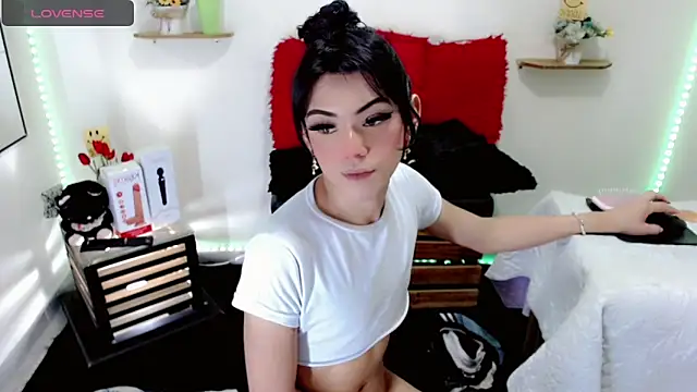 NathalialLooes: διαδικτυακό σόου στην κάμερα