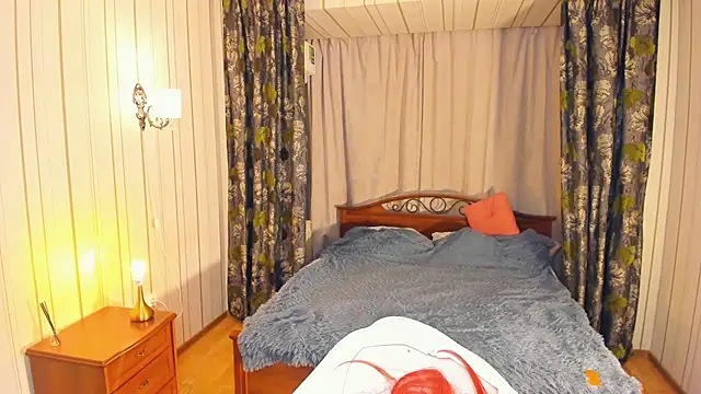 Онлайн чат XXX LinaMalech