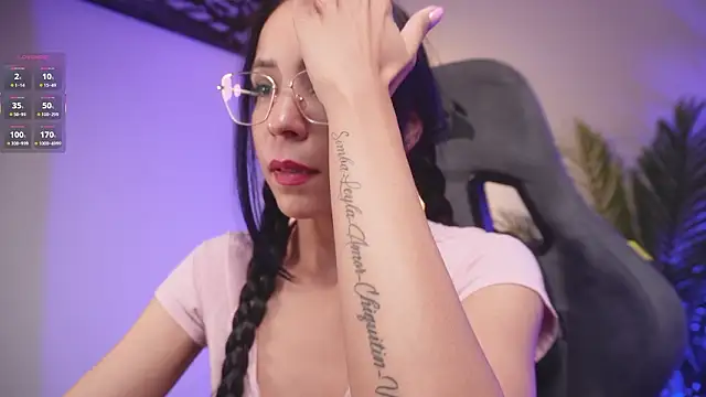 Chat +18 de little-eli ao vivo