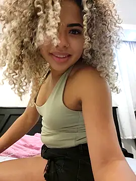 Chat +18 de Lau1127 ao vivo