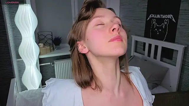 EthalBuffkin live XXX chat