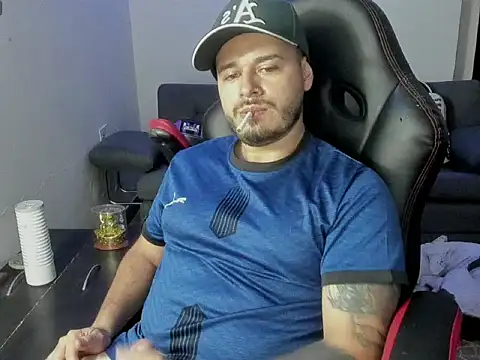 Pokazy przed kamerką – ragnar_lothbrok777