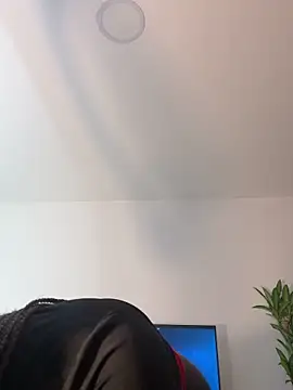 Chat XXX en directo de alissradiante1