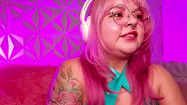 Satyn_doll Adlı Modelin Canlı XXX Sohbeti