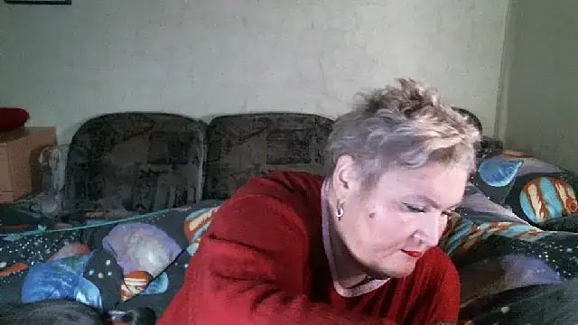 Lana555 Adlı Modelin Canlı XXX Sohbeti