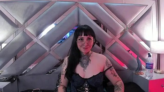 Ravenna666_ Chat XXX in diretta