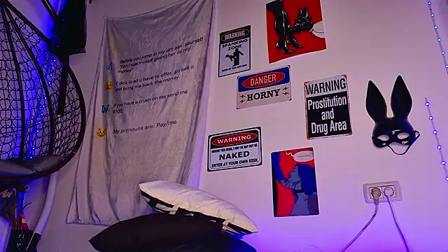 AriaVoss – Live XXX-chat