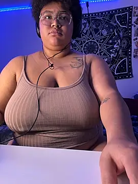 Ectorius Chat XXX live