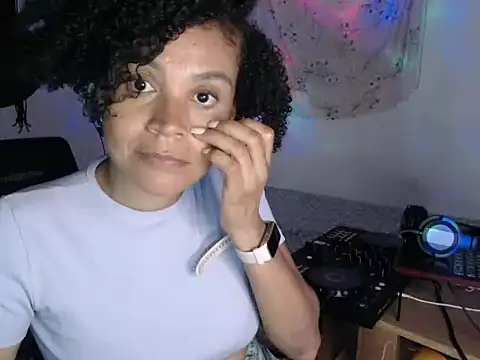 shayna_cute Chat XXX live