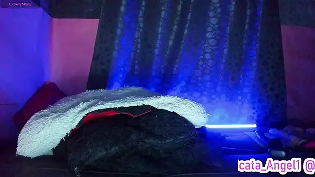 Cata-angel Live XXX-chat