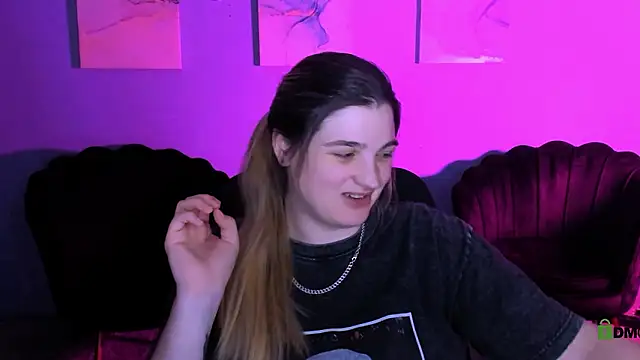 inga_gree Adlı Modelin Canlı XXX Sohbeti