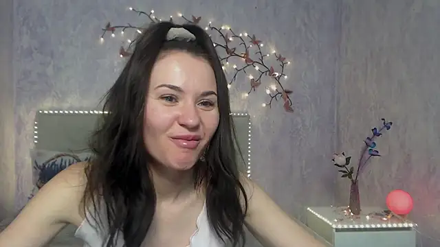 دردشة KaraCriegs الجنسية المباشرة