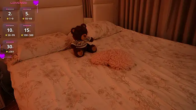 دردشة Lilly_Colins الجنسية المباشرة