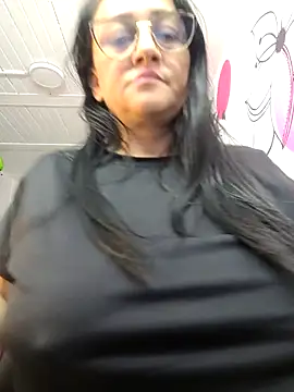 Chatroom XXX en direct de Ameliarizo