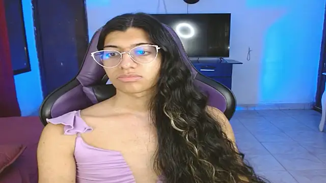 دردشة Alanni_parker الجنسية المباشرة