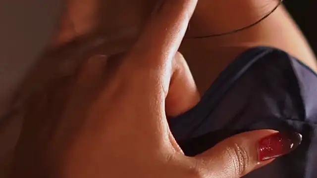 Chat +18 de zia_cooper ao vivo