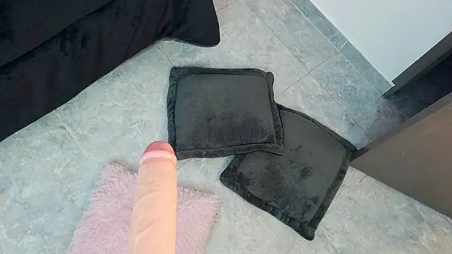 mia_roux1 Obrolan Langsung XXX