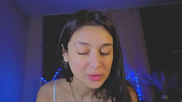 Funny_Bunny élő XXX-chatje