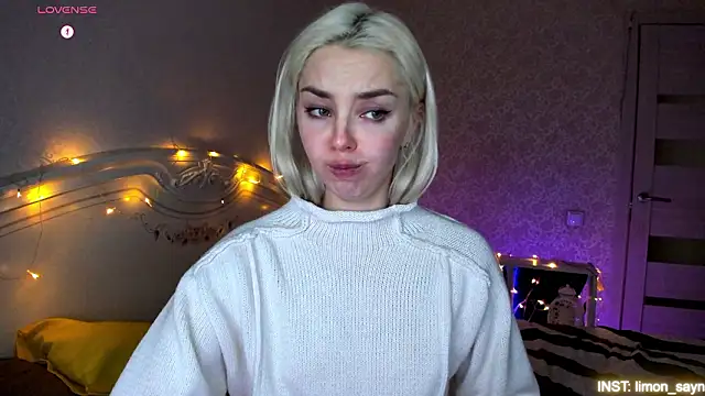 LillyMoure_n Live XXX chat