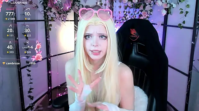 AluweMeow: онлайн-секс-чат