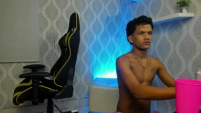 Boy_savoy Chat XXX live