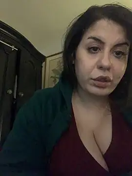 Show de holyeroticss na webcam