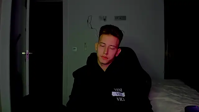 XXX chat uživo modela find0m_master