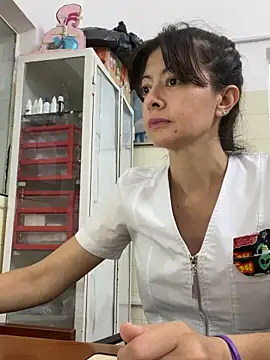 aphrodite_sexy Adlı Modelin Canlı XXX Sohbeti