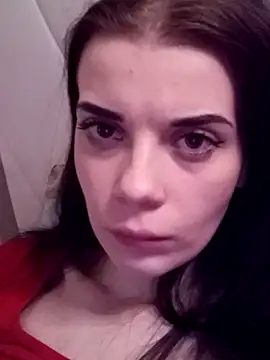 JhonSHelBy7LuNa – Naživo XXX chat