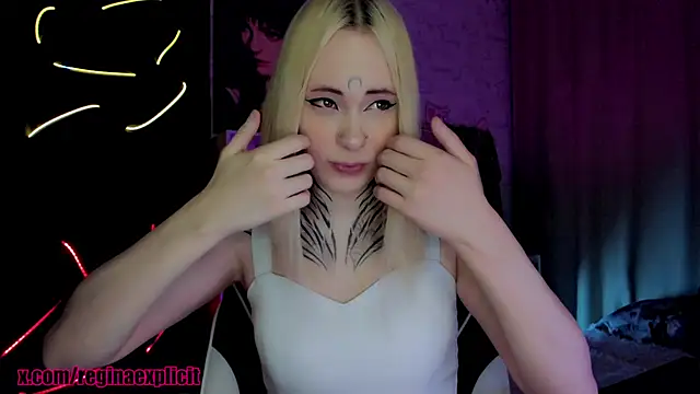 Webkamerová show snake__bites