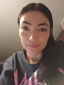 ThailyCherry Chat XXX in diretta