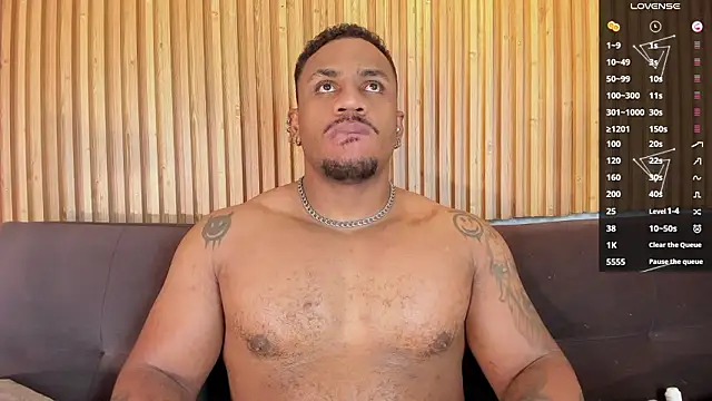 JhonBlacke élő XXX-chatje