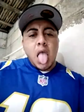 ese_wero élő XXX-chatje